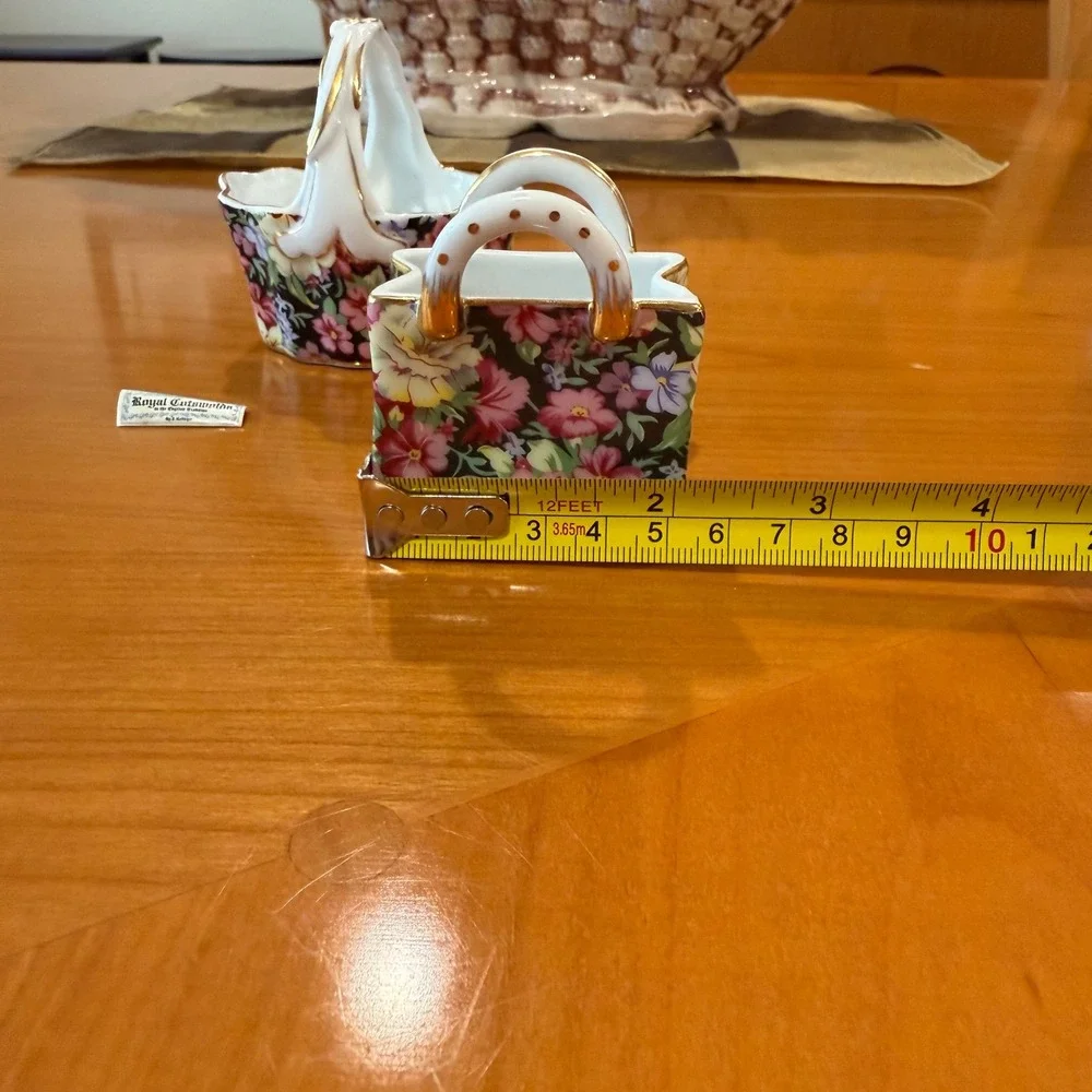 Royal Cotswolds Floral‎ Basket & Handbag Vase Set Gold Trim Decorative